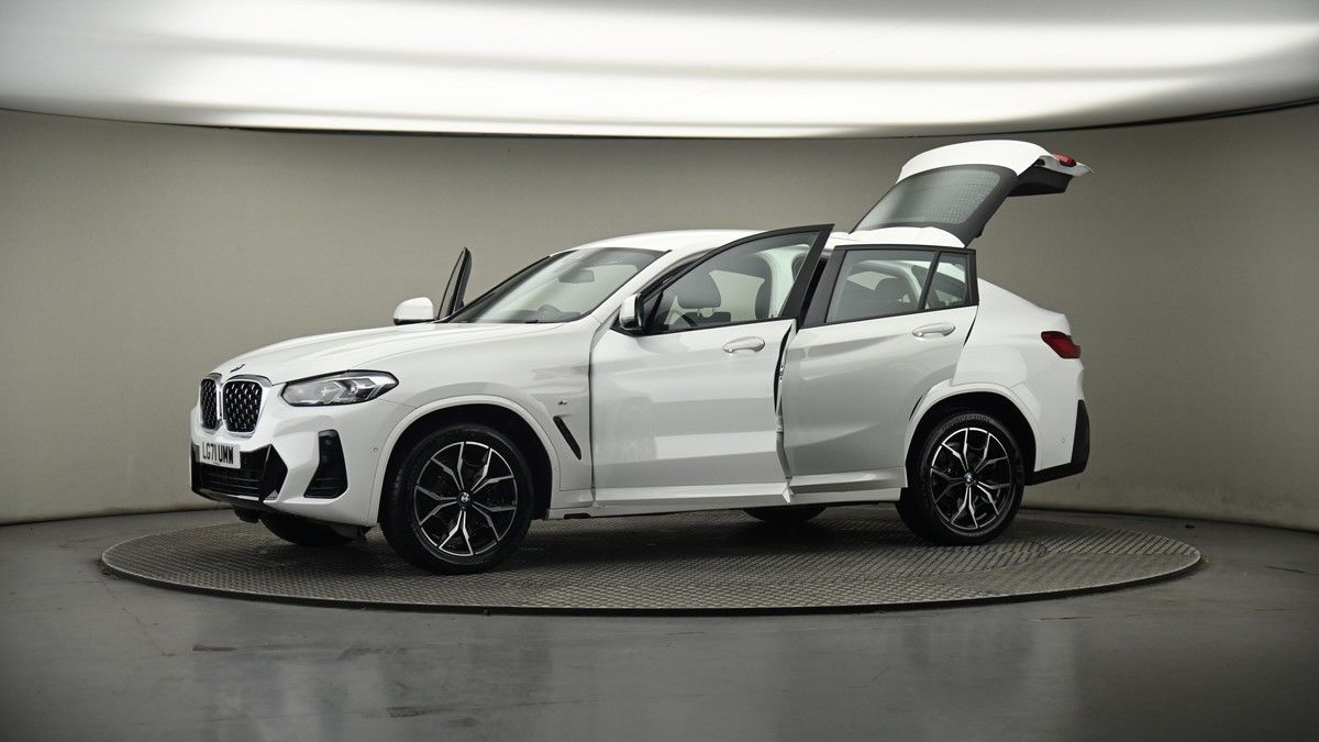 More views of BMW X4