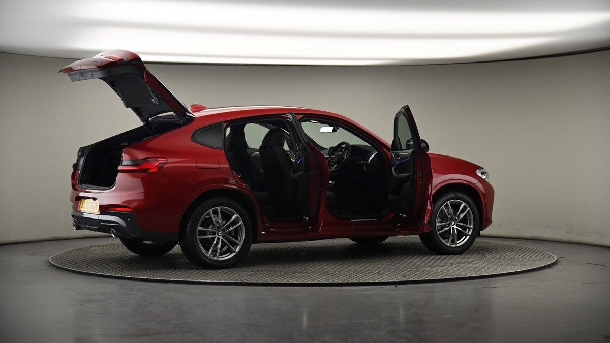 More views of BMW X4