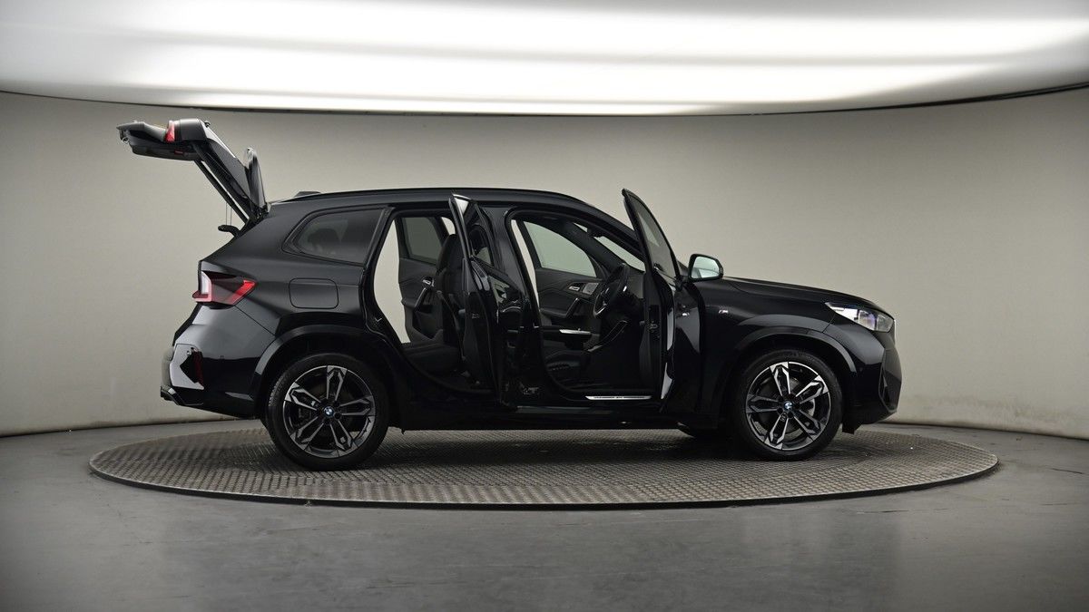 More views of BMW X1