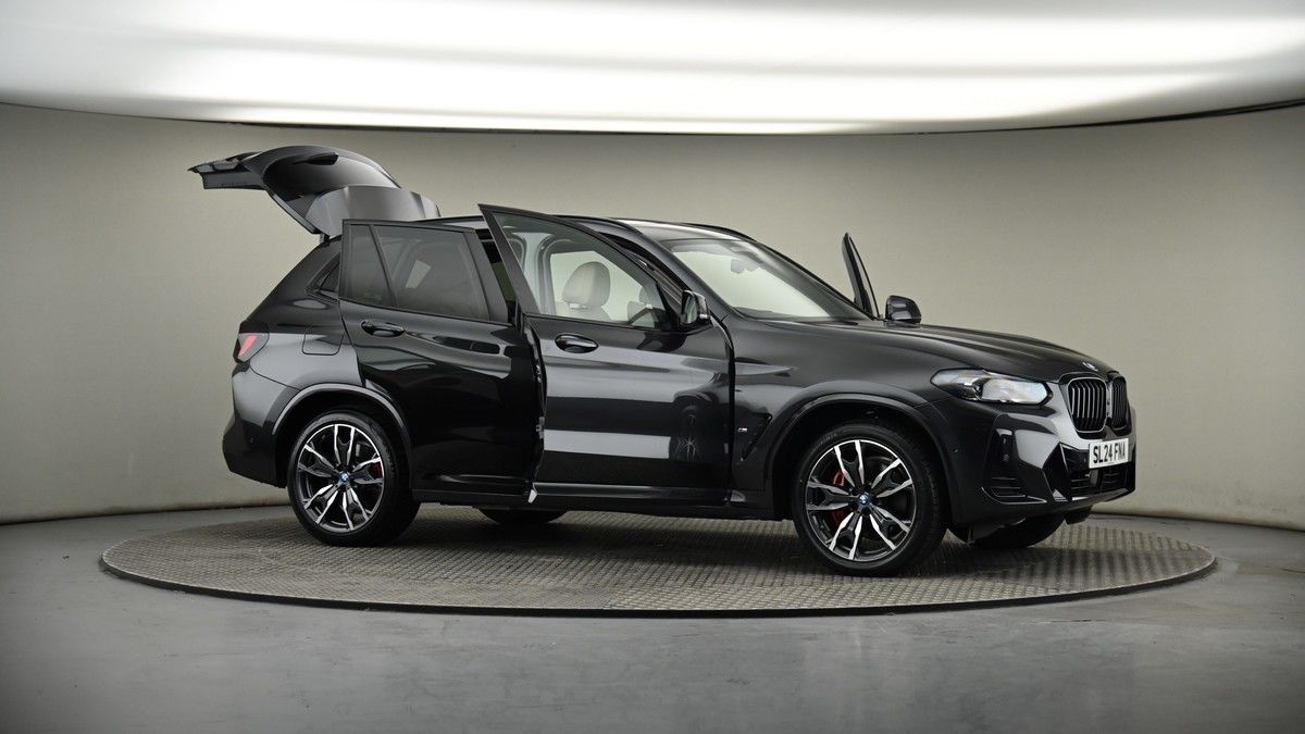 More views of BMW X3