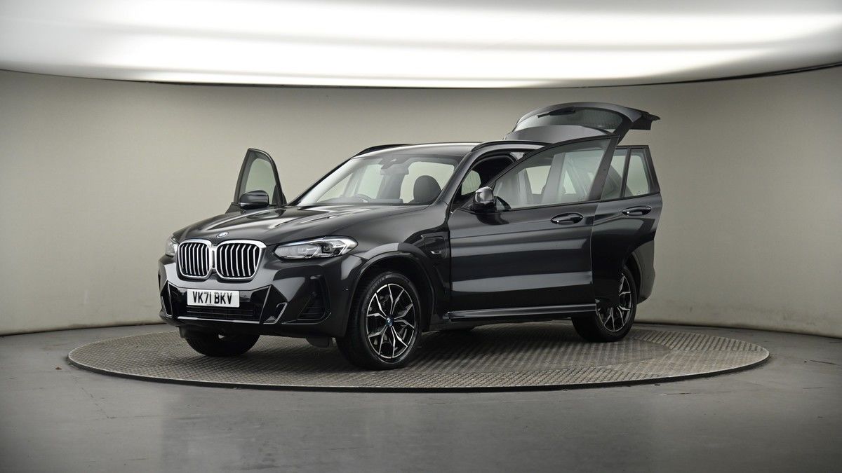 More views of BMW X3