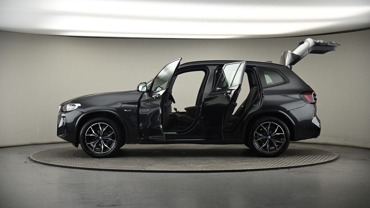 More views of BMW X3