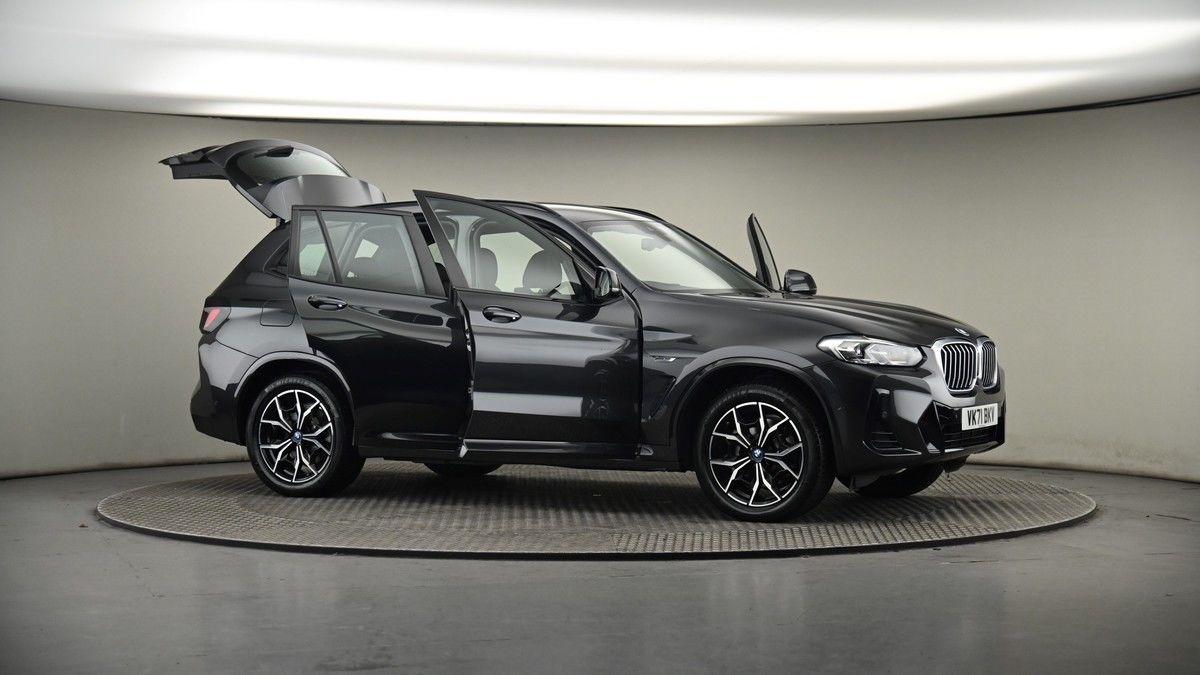 More views of BMW X3