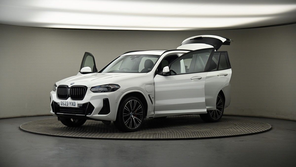 More views of BMW X3