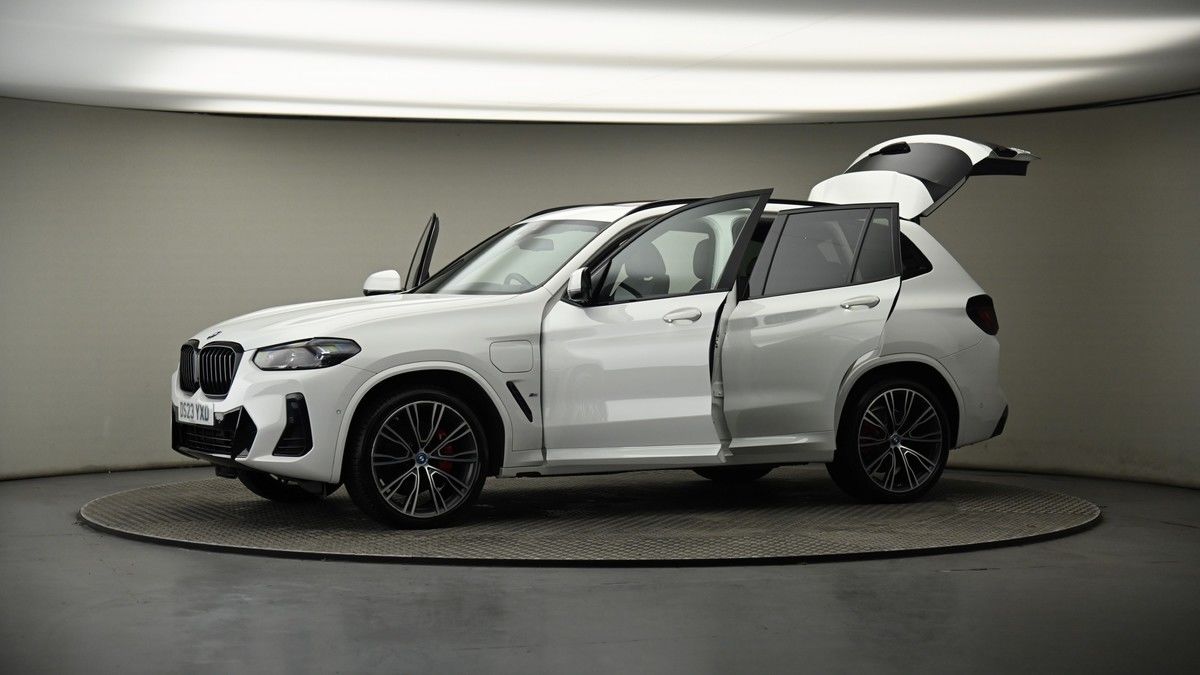 More views of BMW X3