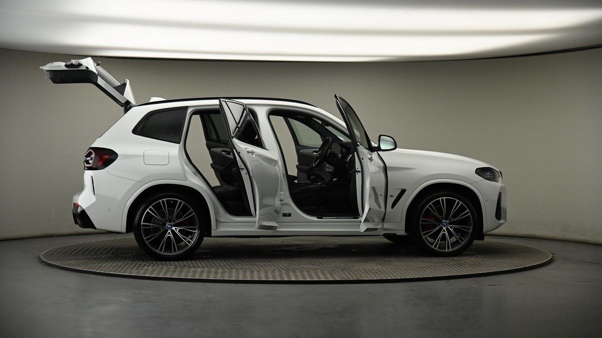 More views of BMW X3