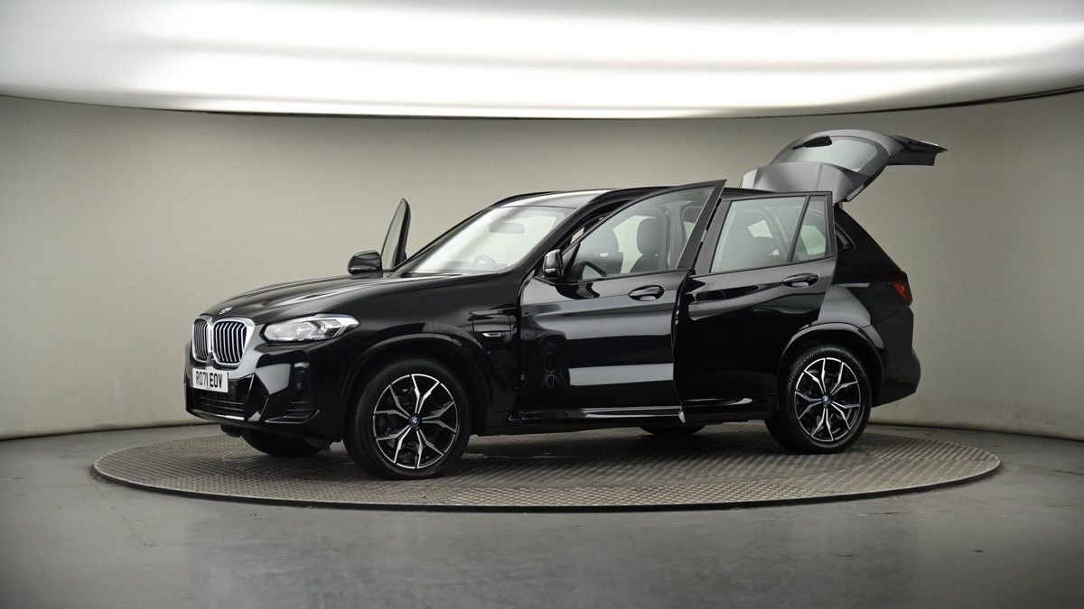 More views of BMW X3