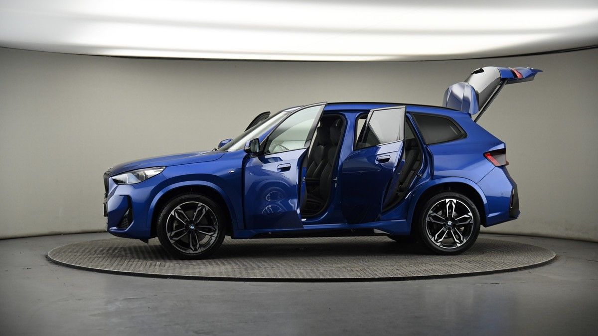 More views of BMW X1