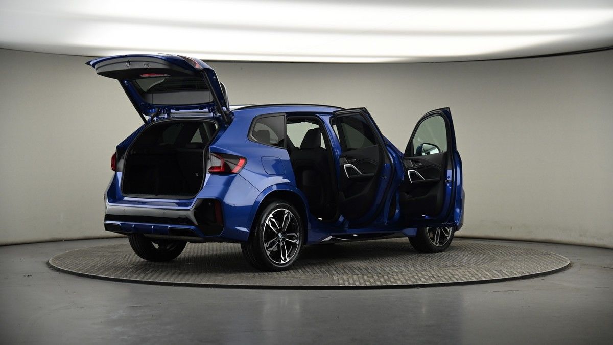 More views of BMW X1