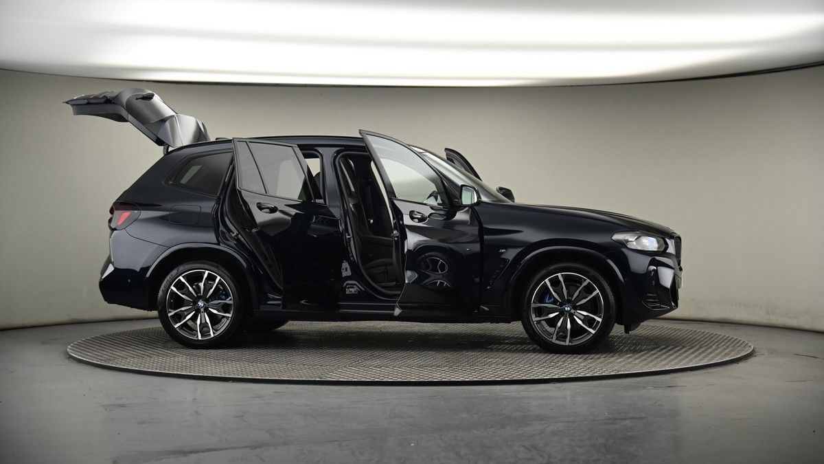 More views of BMW X3