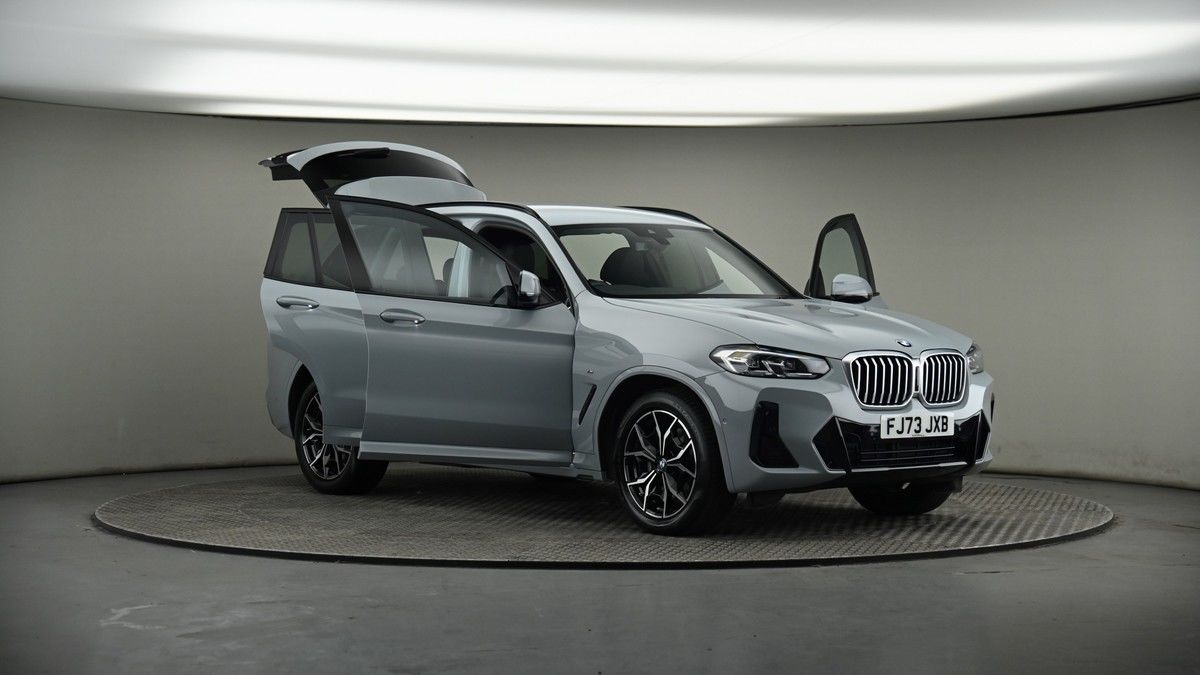 More views of BMW X3