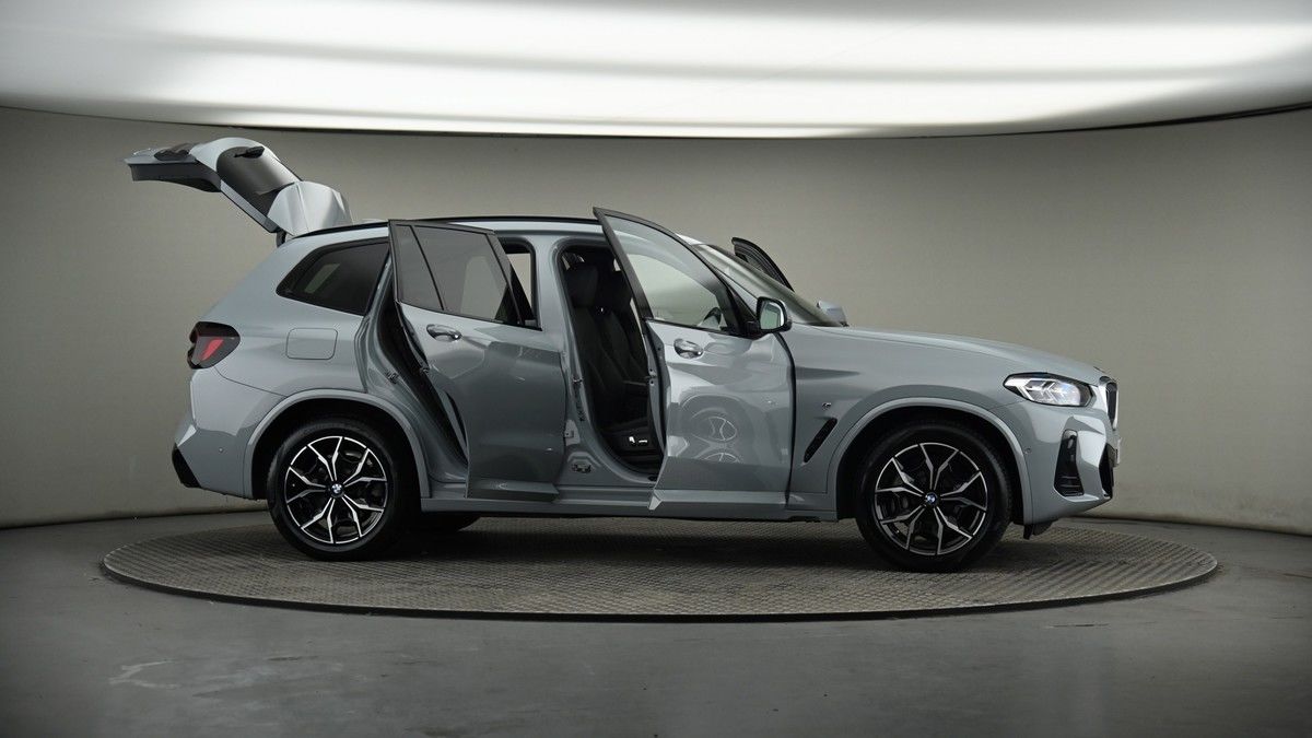 More views of BMW X3