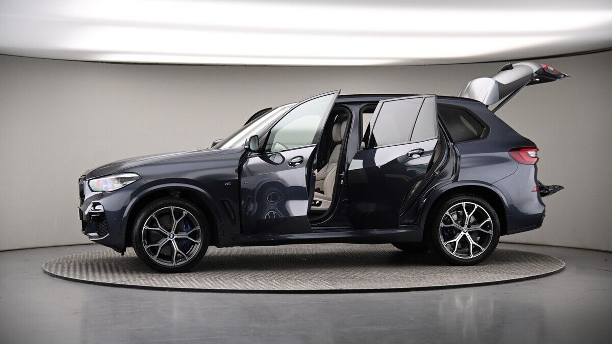 More views of BMW X5