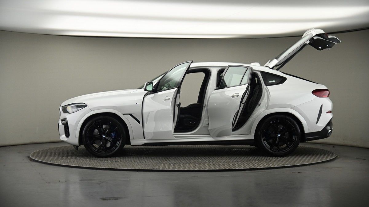 More views of BMW X6