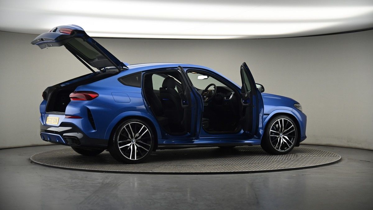 More views of BMW X6