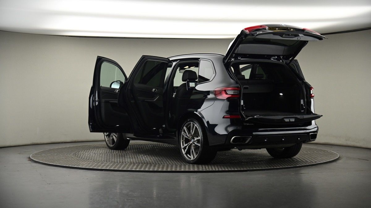 BMW X5 Image 9