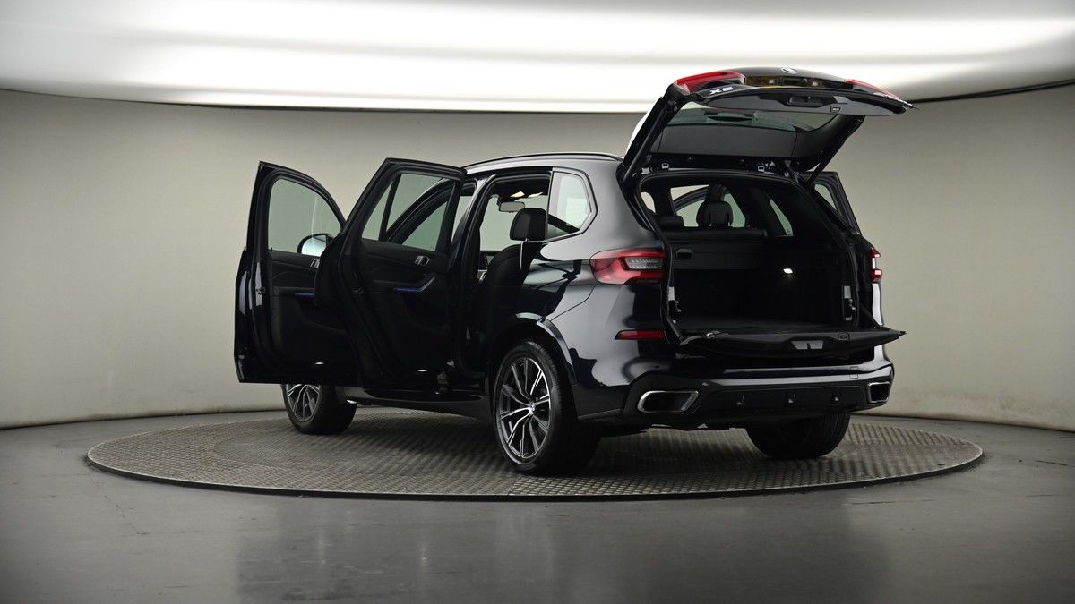 BMW X5 Image 9