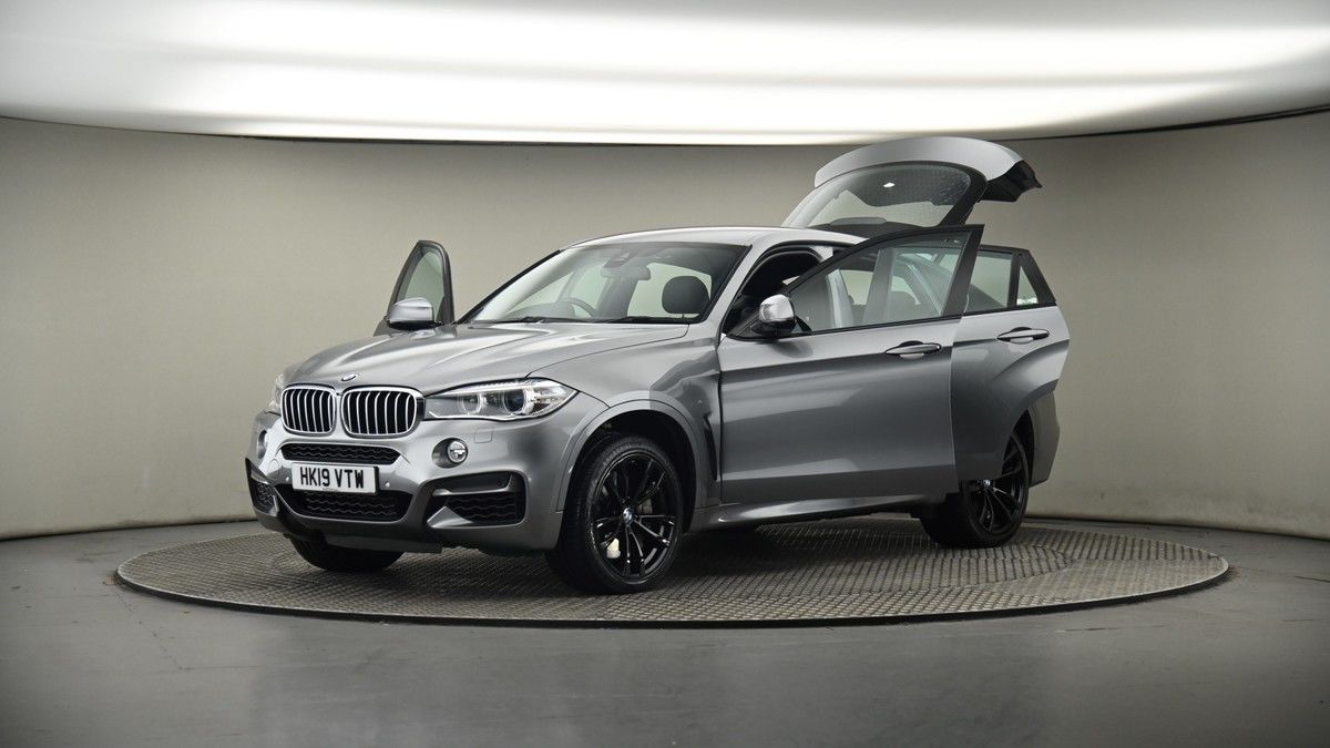 More views of BMW X6