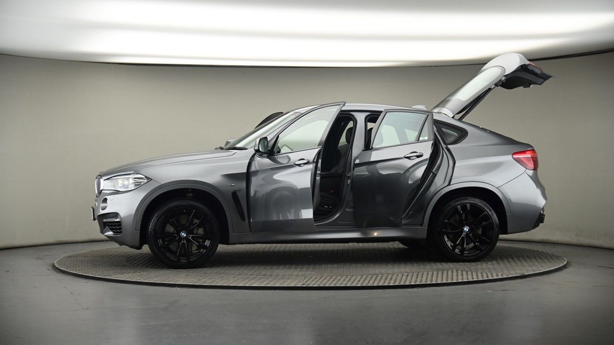 More views of BMW X6