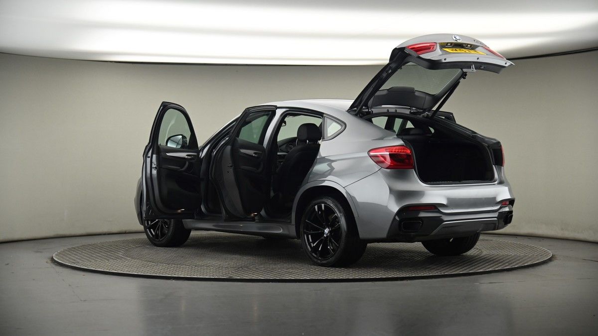 More views of BMW X6