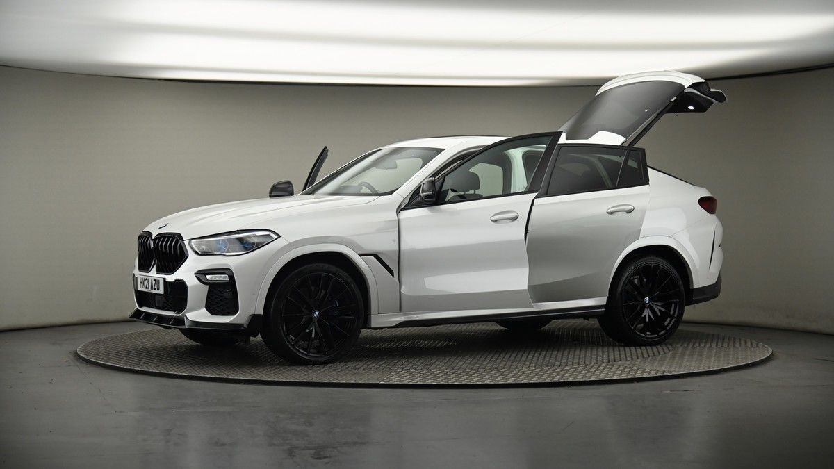 More views of BMW X6