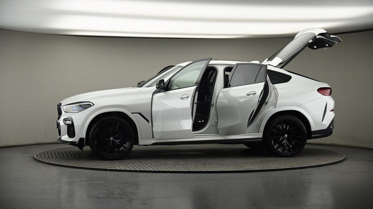 More views of BMW X6