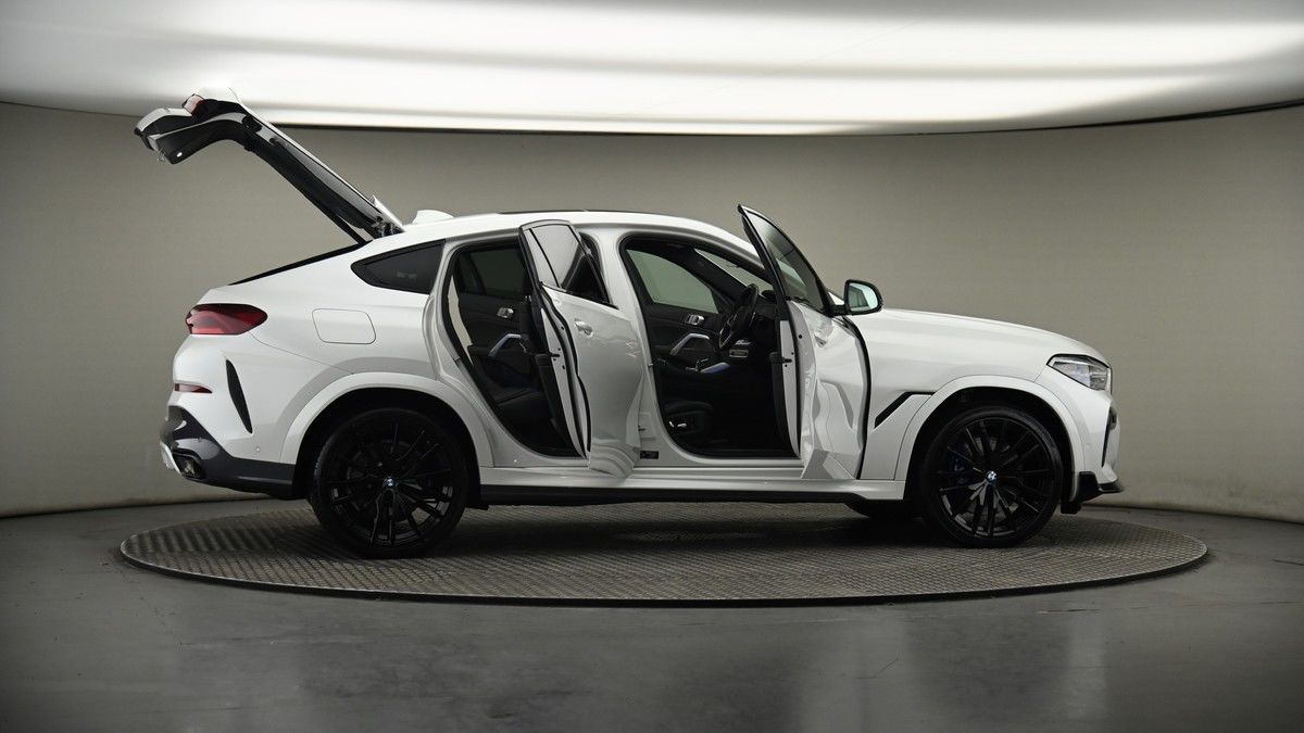 More views of BMW X6