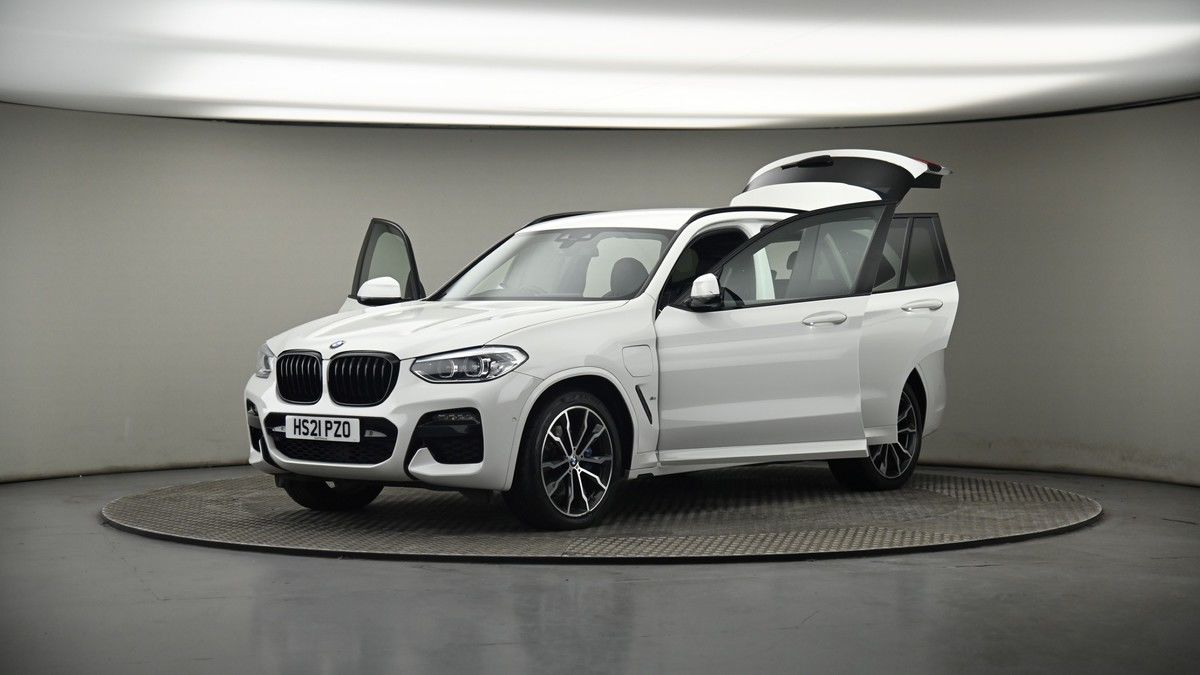 More views of BMW X3