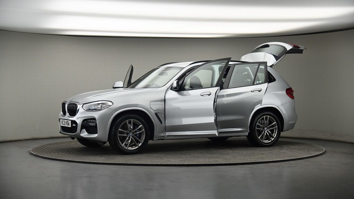 More views of BMW X3