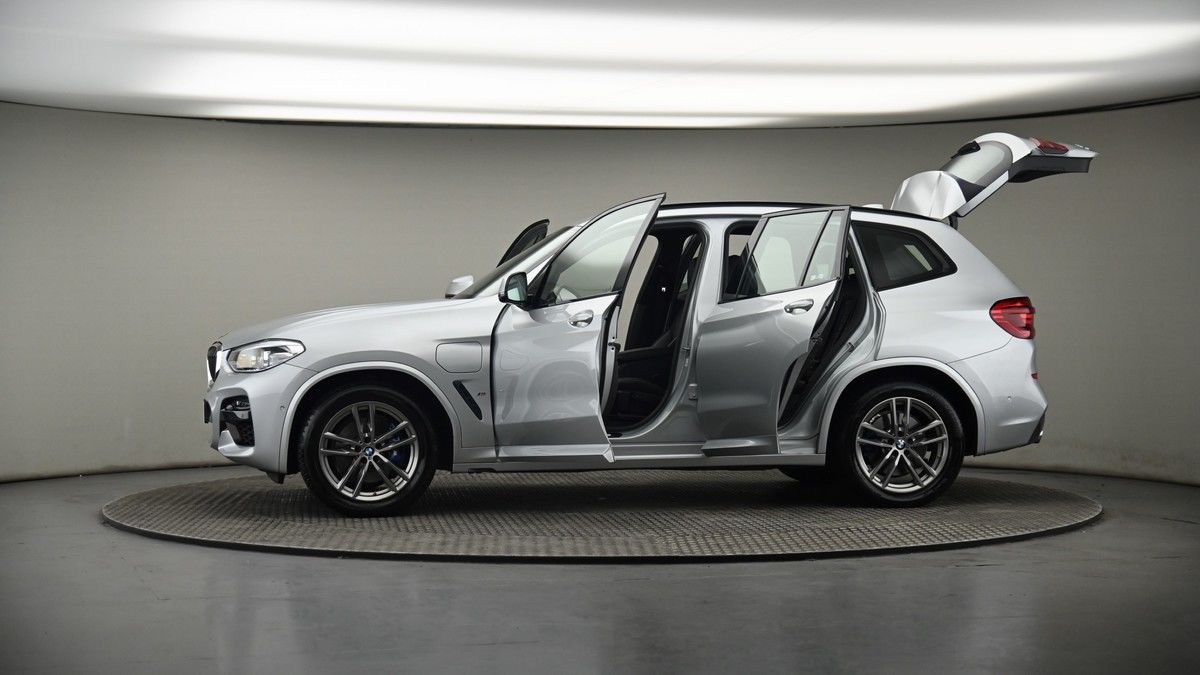 More views of BMW X3