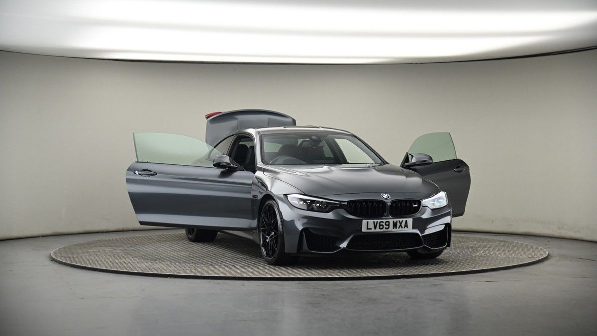 More views of BMW M4