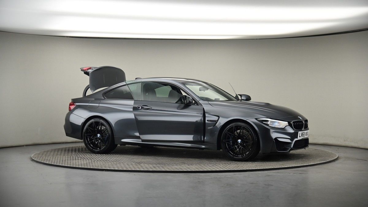 More views of BMW M4