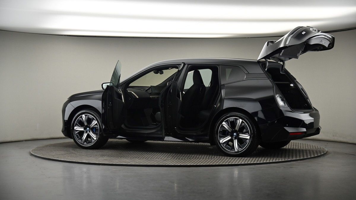 More views of BMW iX