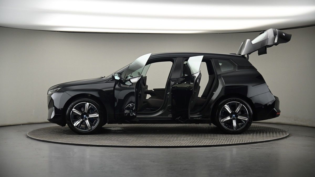 More views of BMW iX