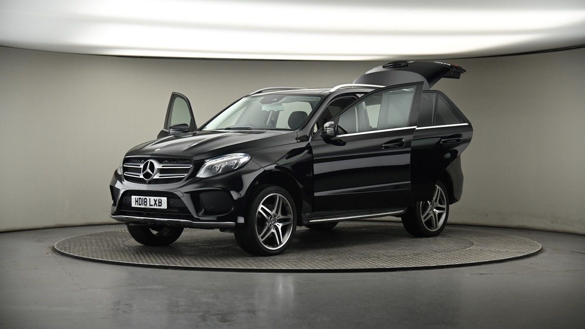 More views of Mercedes-Benz GLE