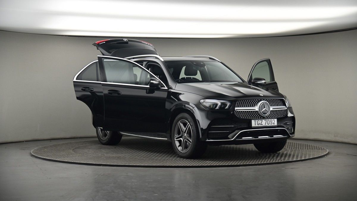 More views of Mercedes-Benz GLE