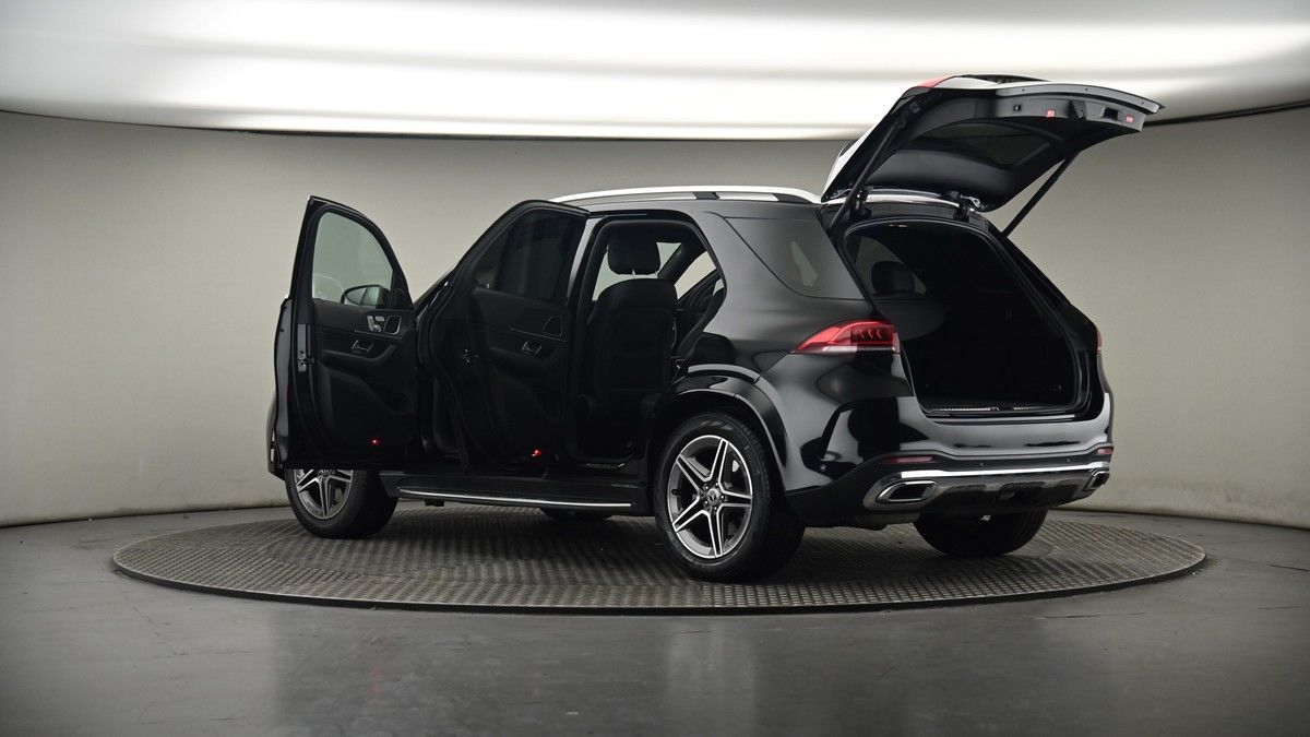 More views of Mercedes-Benz GLE