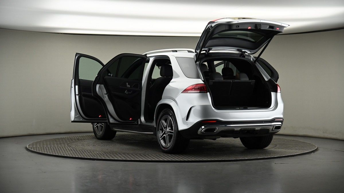 Mercedes-Benz GLE Image 15