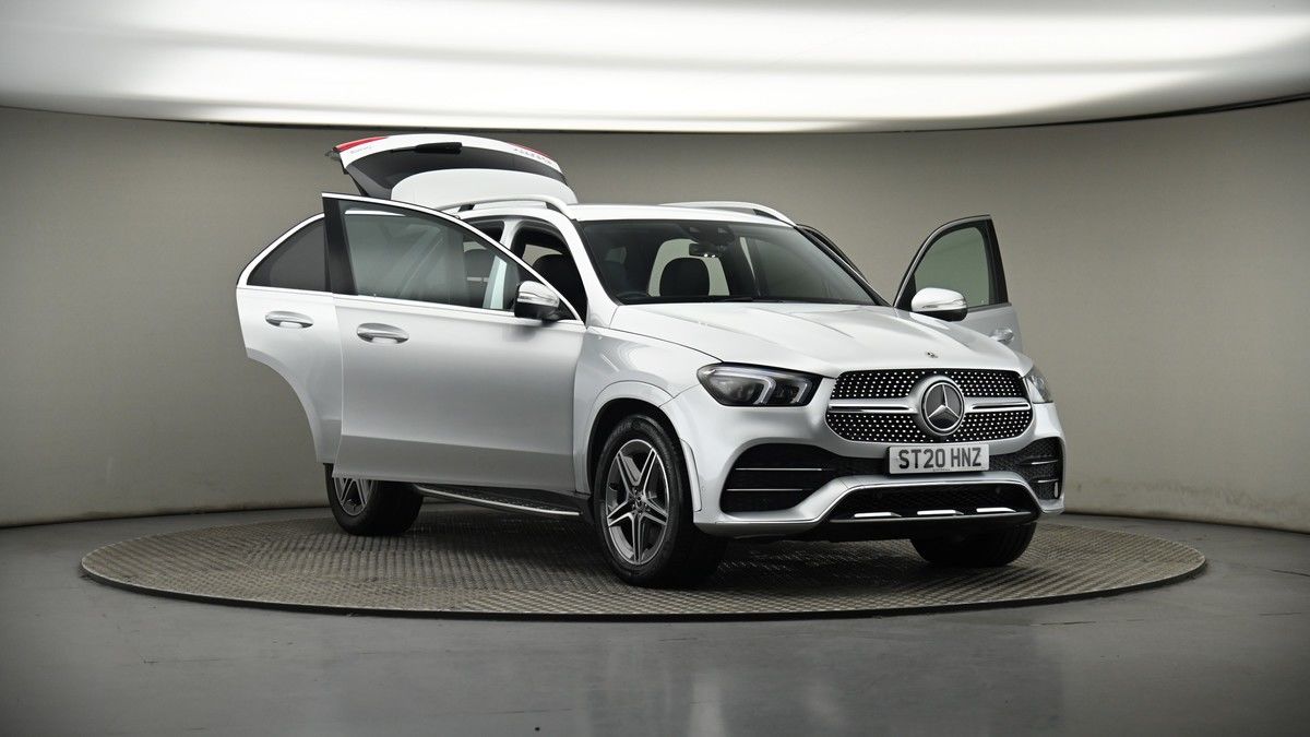 More views of Mercedes-Benz GLE