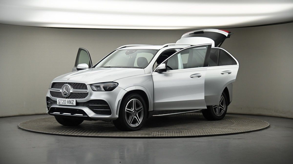 More views of Mercedes-Benz GLE