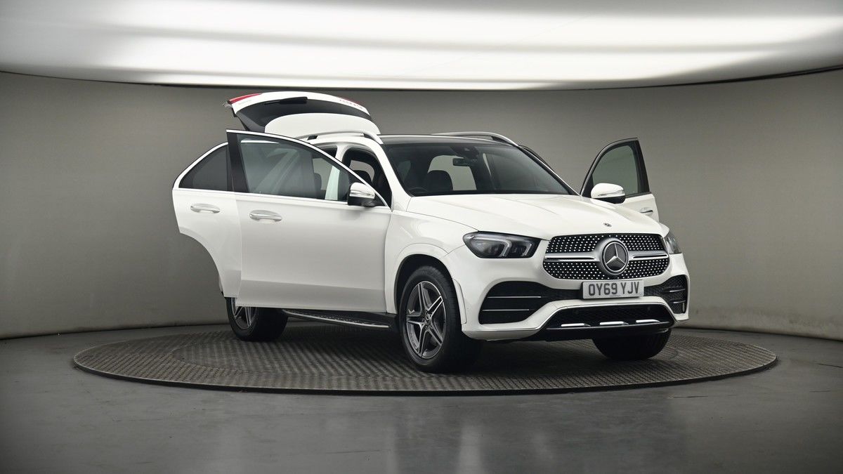 More views of Mercedes-Benz GLE