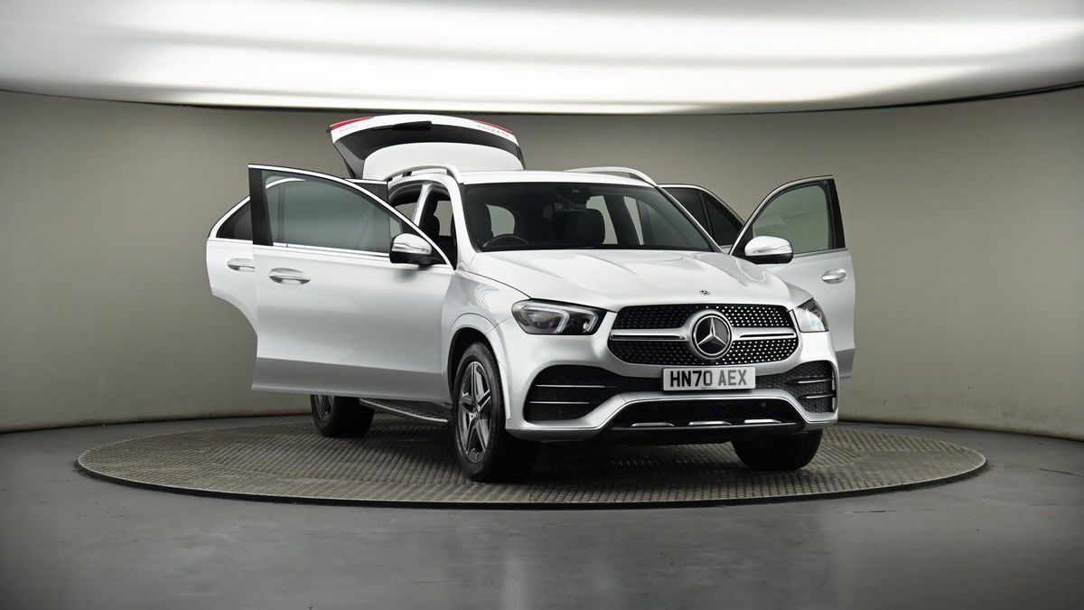 More views of Mercedes-Benz GLE