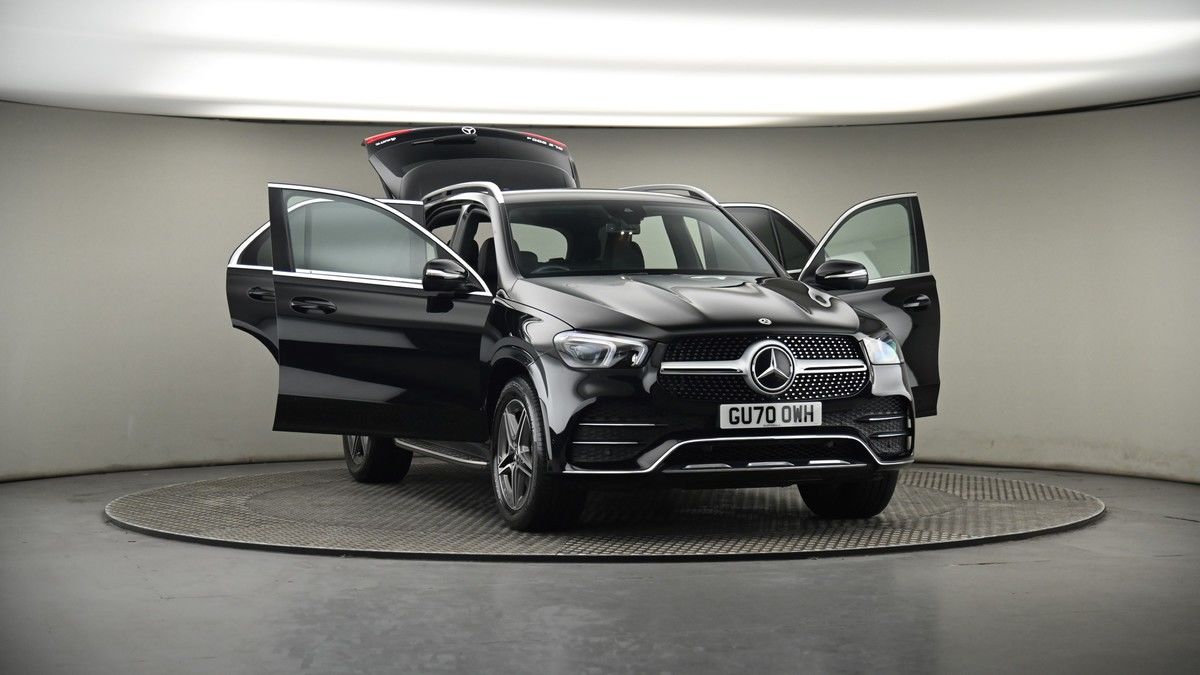 More views of Mercedes-Benz GLE