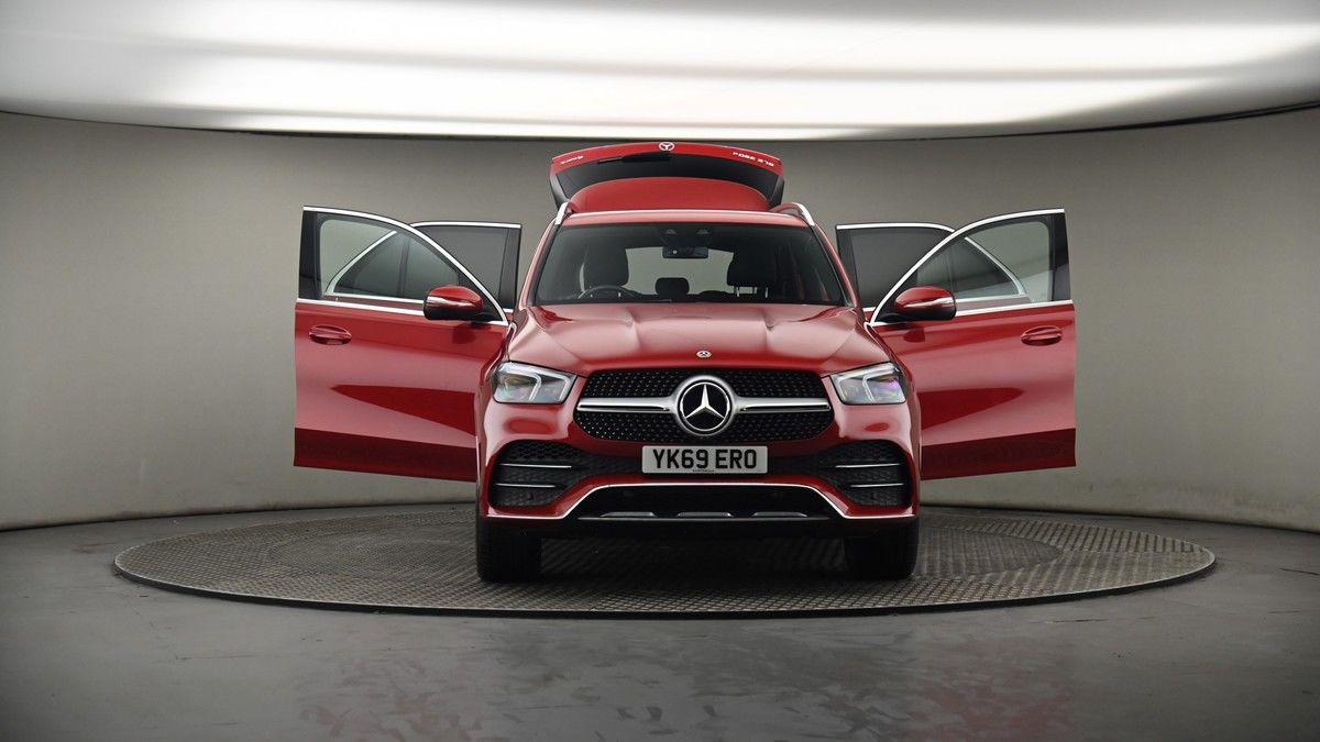 More views of Mercedes-Benz GLE