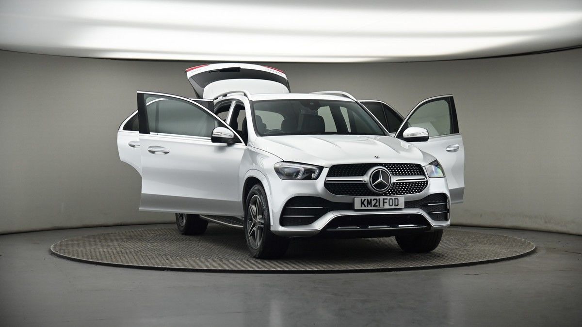 More views of Mercedes-Benz GLE