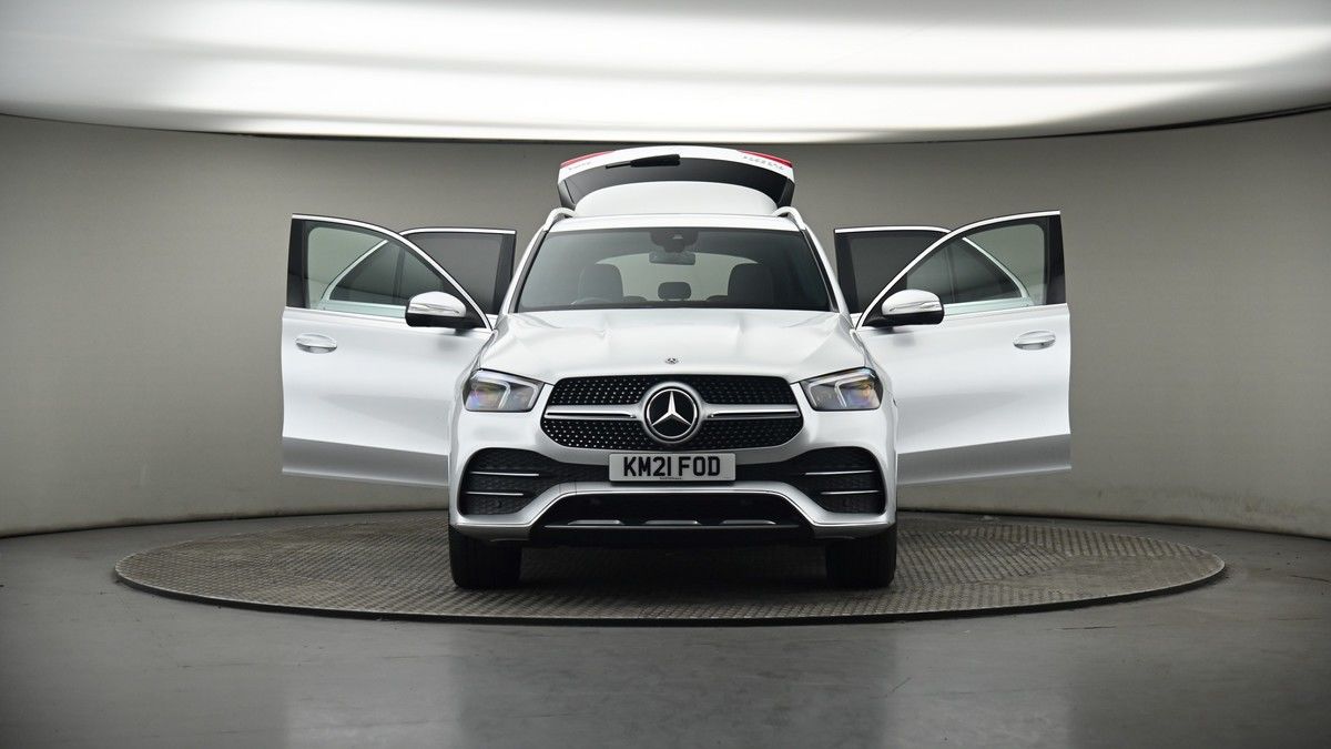 More views of Mercedes-Benz GLE