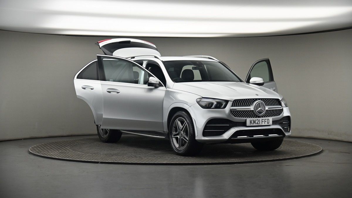 More views of Mercedes-Benz GLE