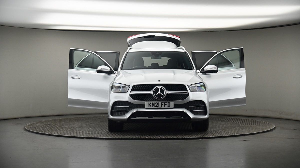 More views of Mercedes-Benz GLE