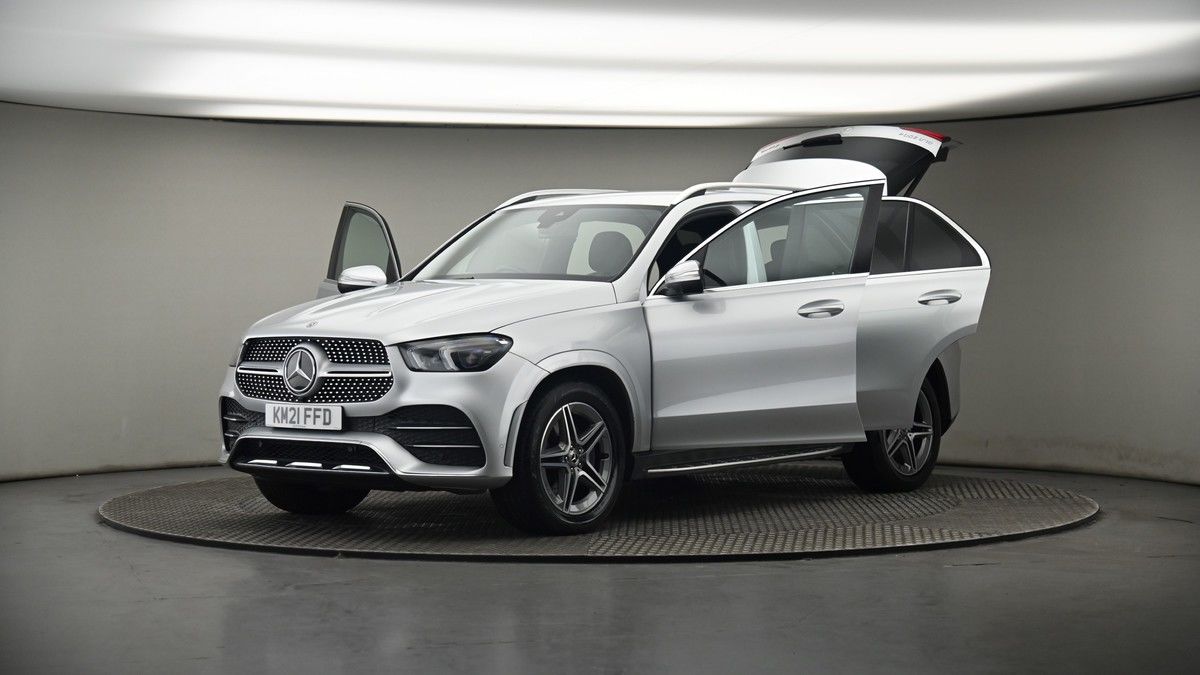 More views of Mercedes-Benz GLE