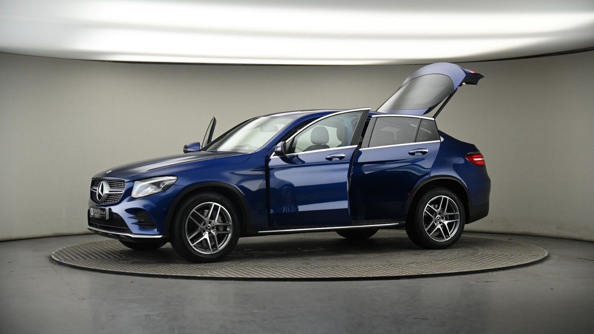 More views of Mercedes-Benz GLC